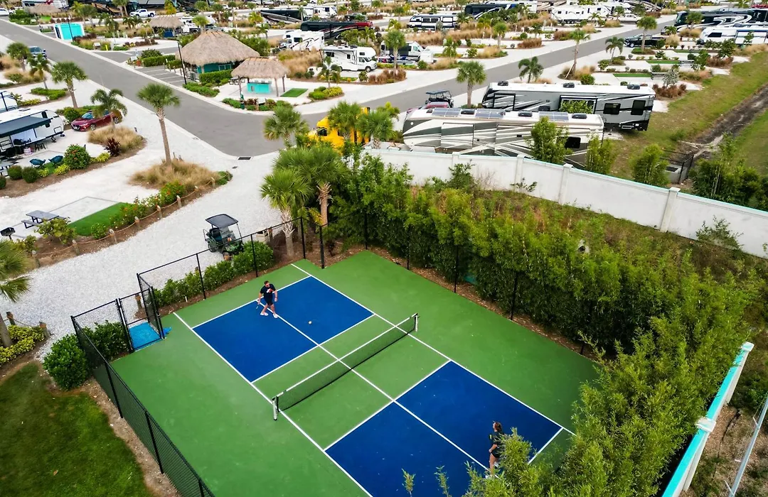 Camp Margaritaville Auburndale Rv Resort And Cabana Cabins-1